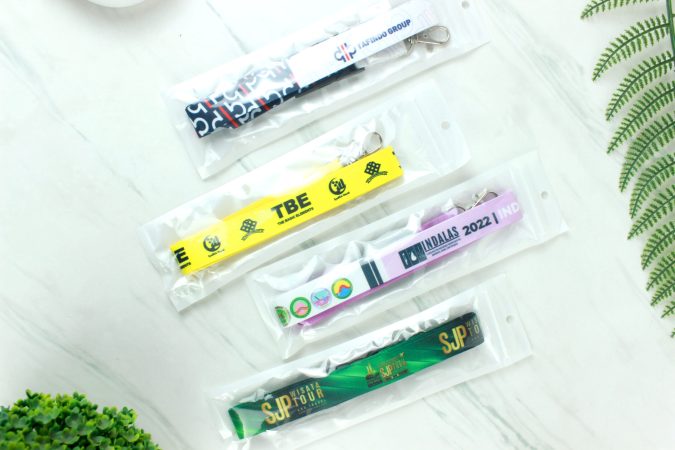 wristband lanyard