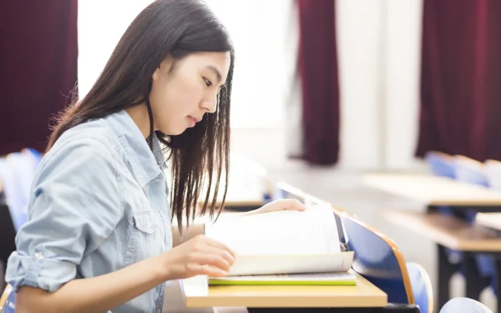 manfaat belajar bahasa Inggris