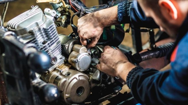 servis motor